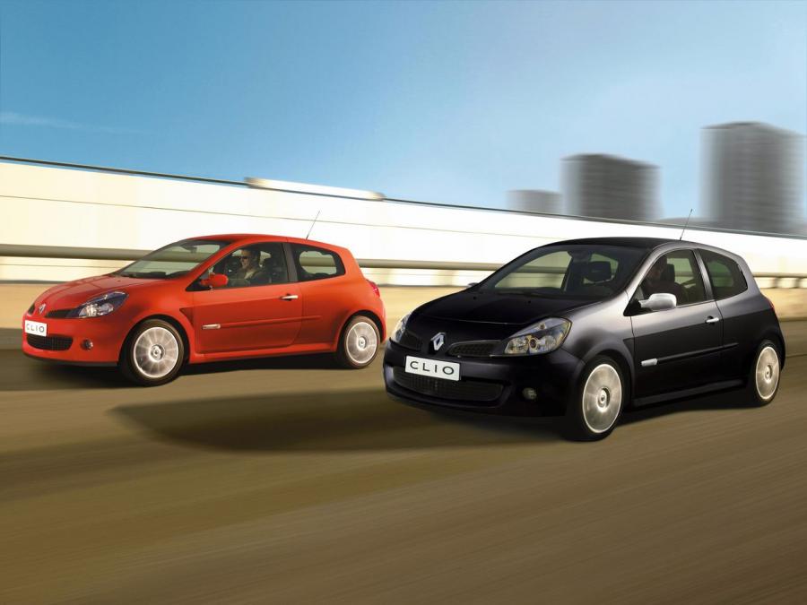  Renault Clio R.S. 2.0 16V 2006 года  (фото 10 из 125)